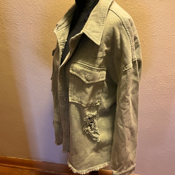 Blue B Green Denim Distressed Jacket, Size Large - Picture 2 of 5